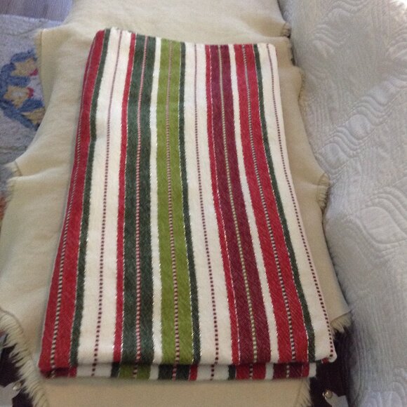 VTG Christmas Tablecloth; 100% Cotton, Striped, White Pines, 54x94", Classic - Picture 1 of 6